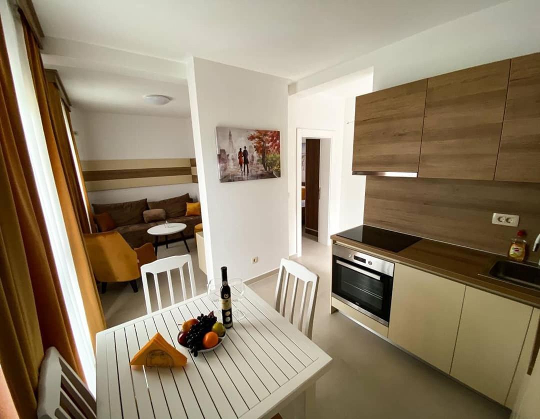 בודווה As Apartmani מראה חיצוני תמונה